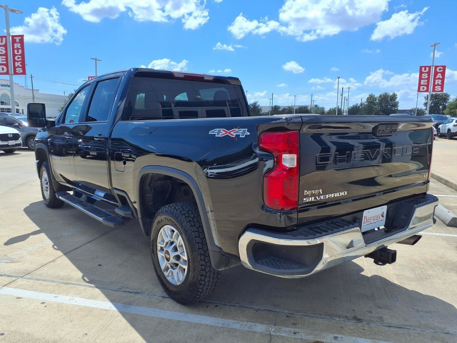 Used 2025 Chevrolet Silverado 2500 LT w/ Convenience Package AWD/4WD image 8