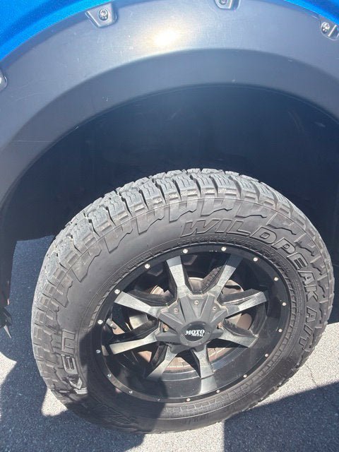Used 2016 Ford F150 XLT w/ Equipment Group 302A Luxury AWD/4WD image 13