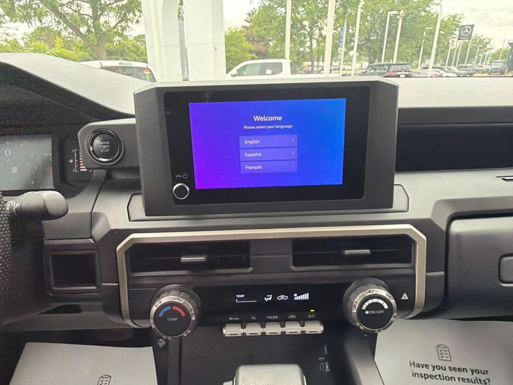Certified 2024 Toyota Tacoma SR AWD/4WD image 27