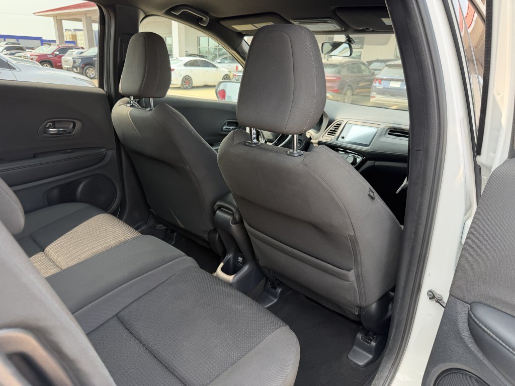 Used 2022 Honda HR-V Sport image 22