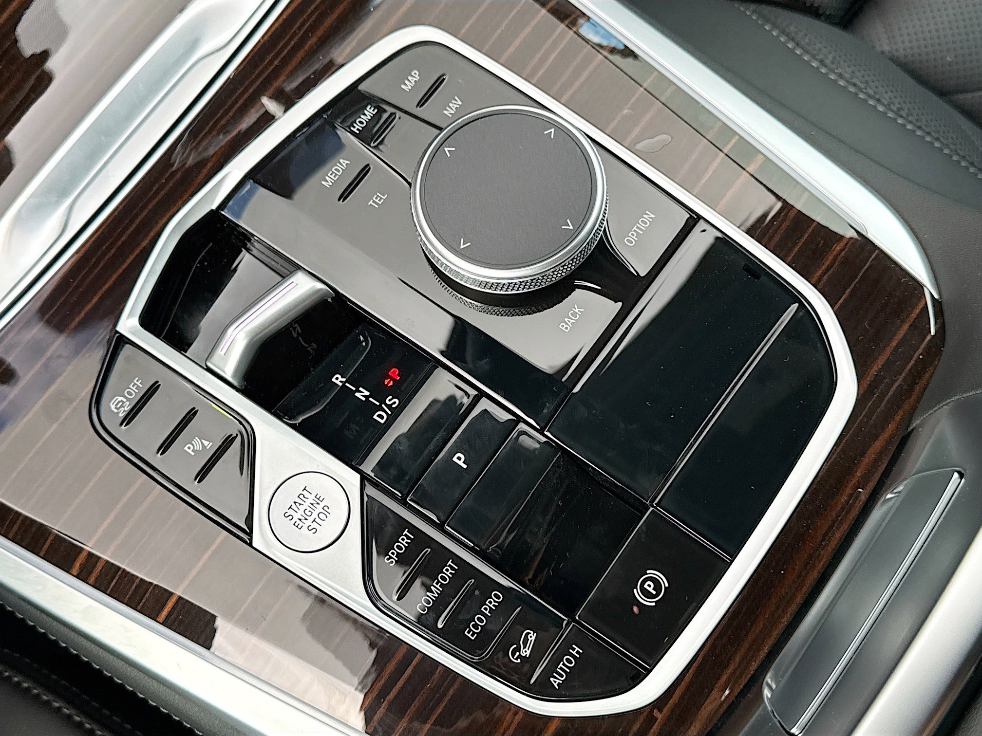 New 2026 BMW X5 xDrive40i w/ M Sport Package image 29