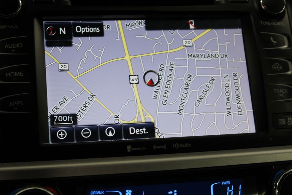 Used 2017 Toyota Highlander XLE image 48