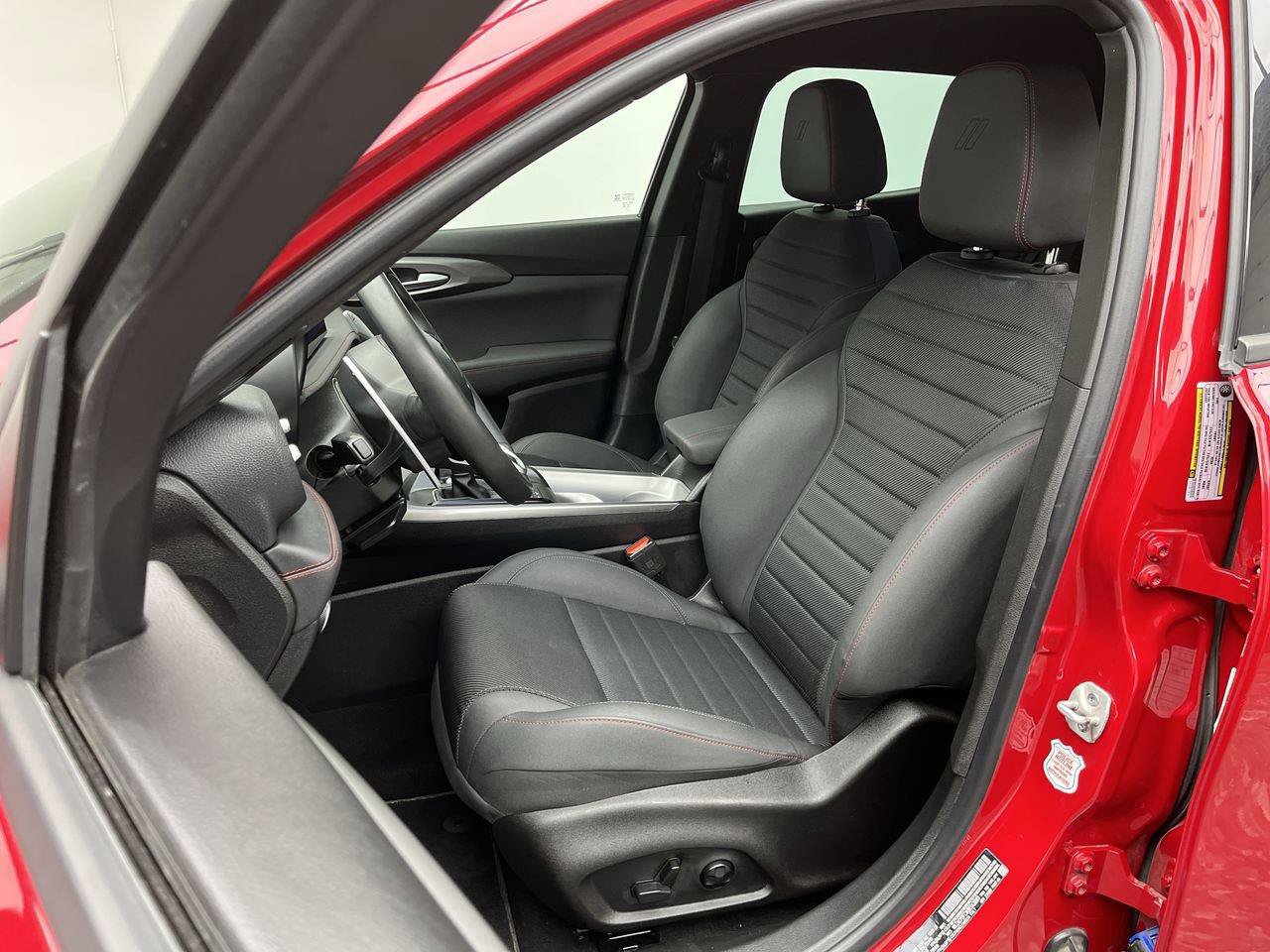 Used 2024 Dodge Hornet R/T AWD/4WD image 8