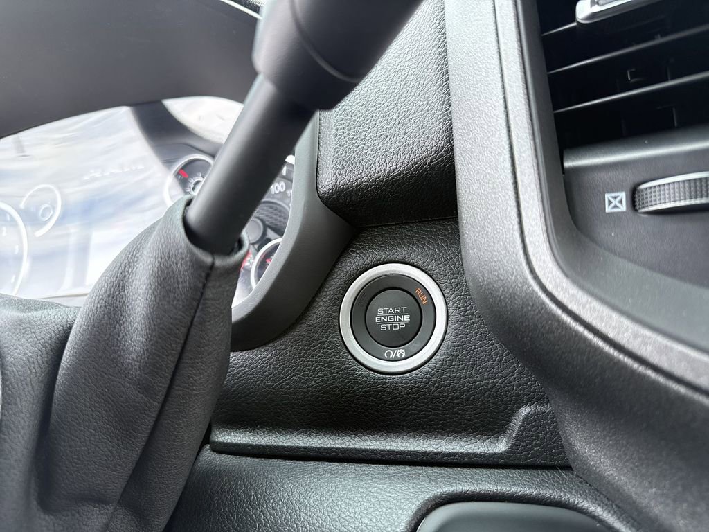 New 2026 RAM 3500 Tradesman image 19