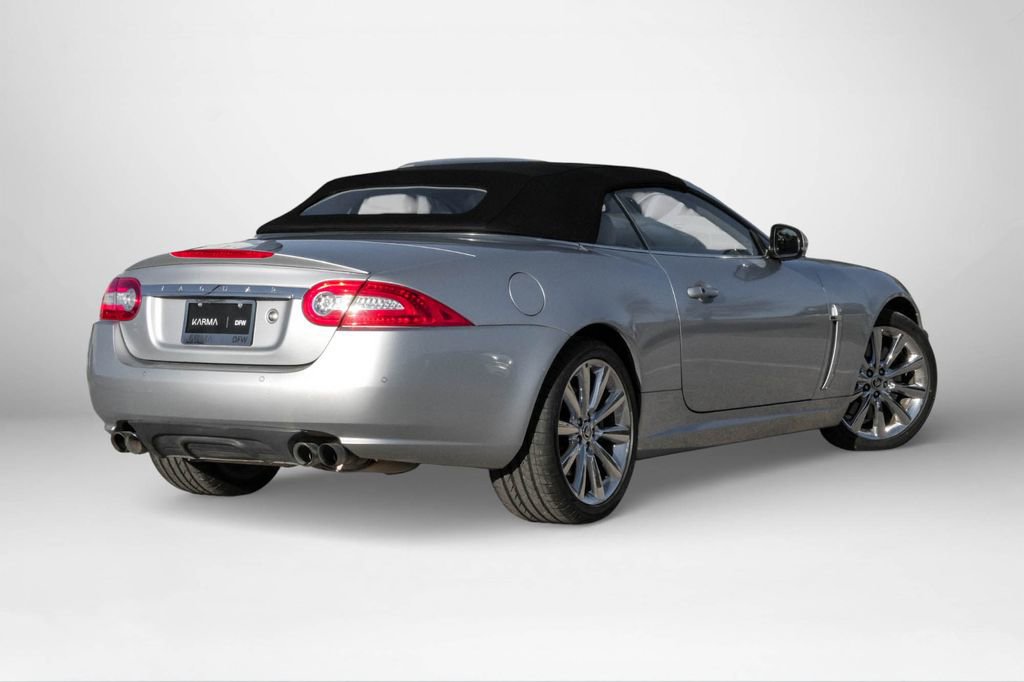 Used 2010 Jaguar XK Convertible image 8