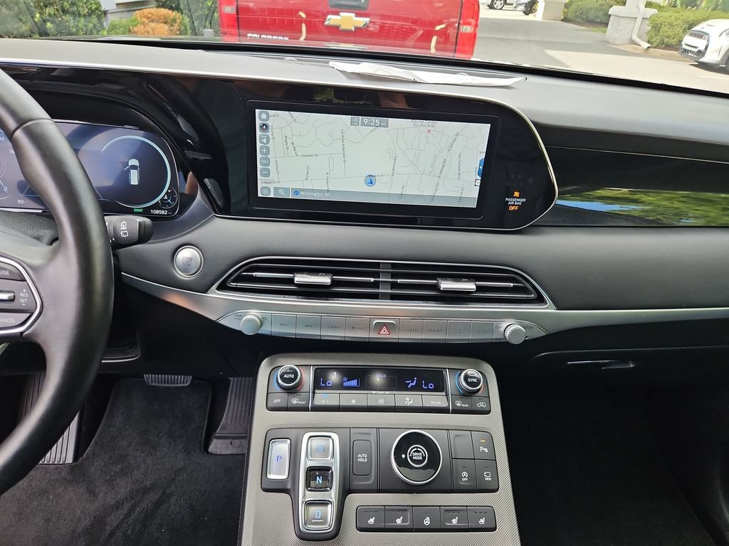 Used 2021 Hyundai Palisade Limited FWD image 14