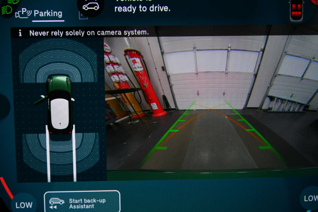 Used 2025 MINI Cooper S FWD image 17
