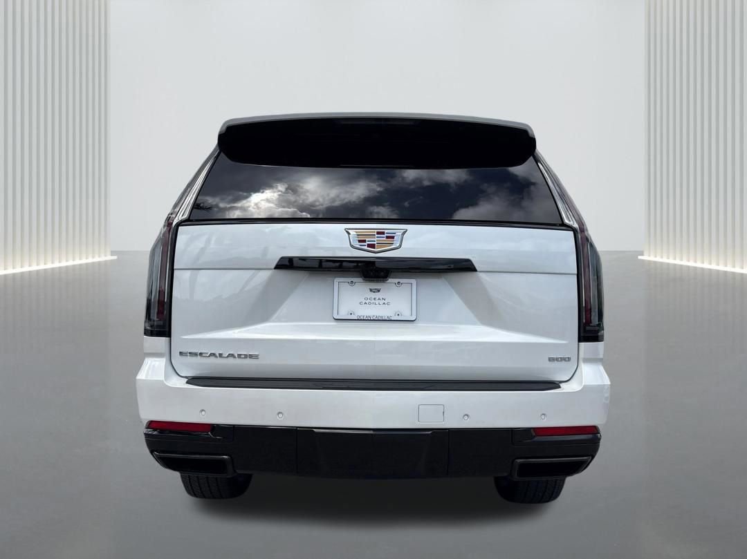 Used 2025 Cadillac Escalade ESV Sport Platinum image 6