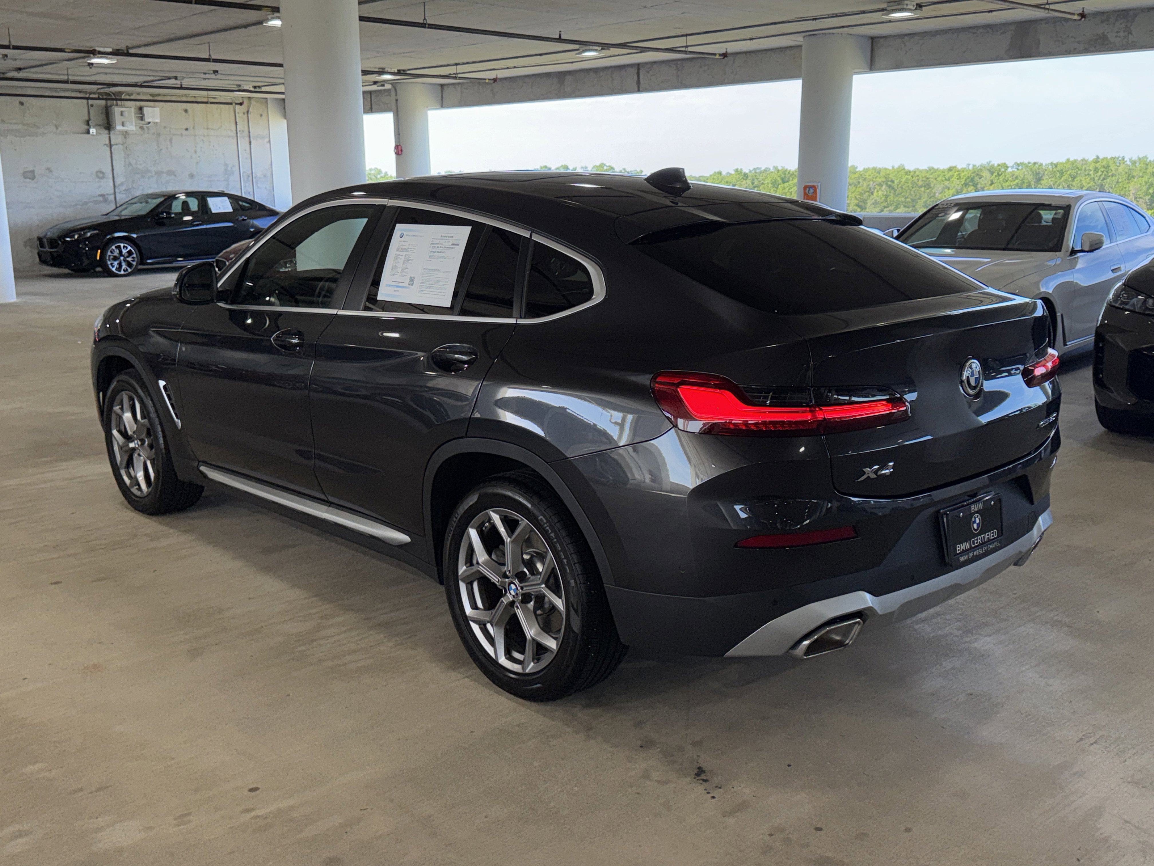 Used 2025 BMW X4 xDrive30i AWD/4WD image 6