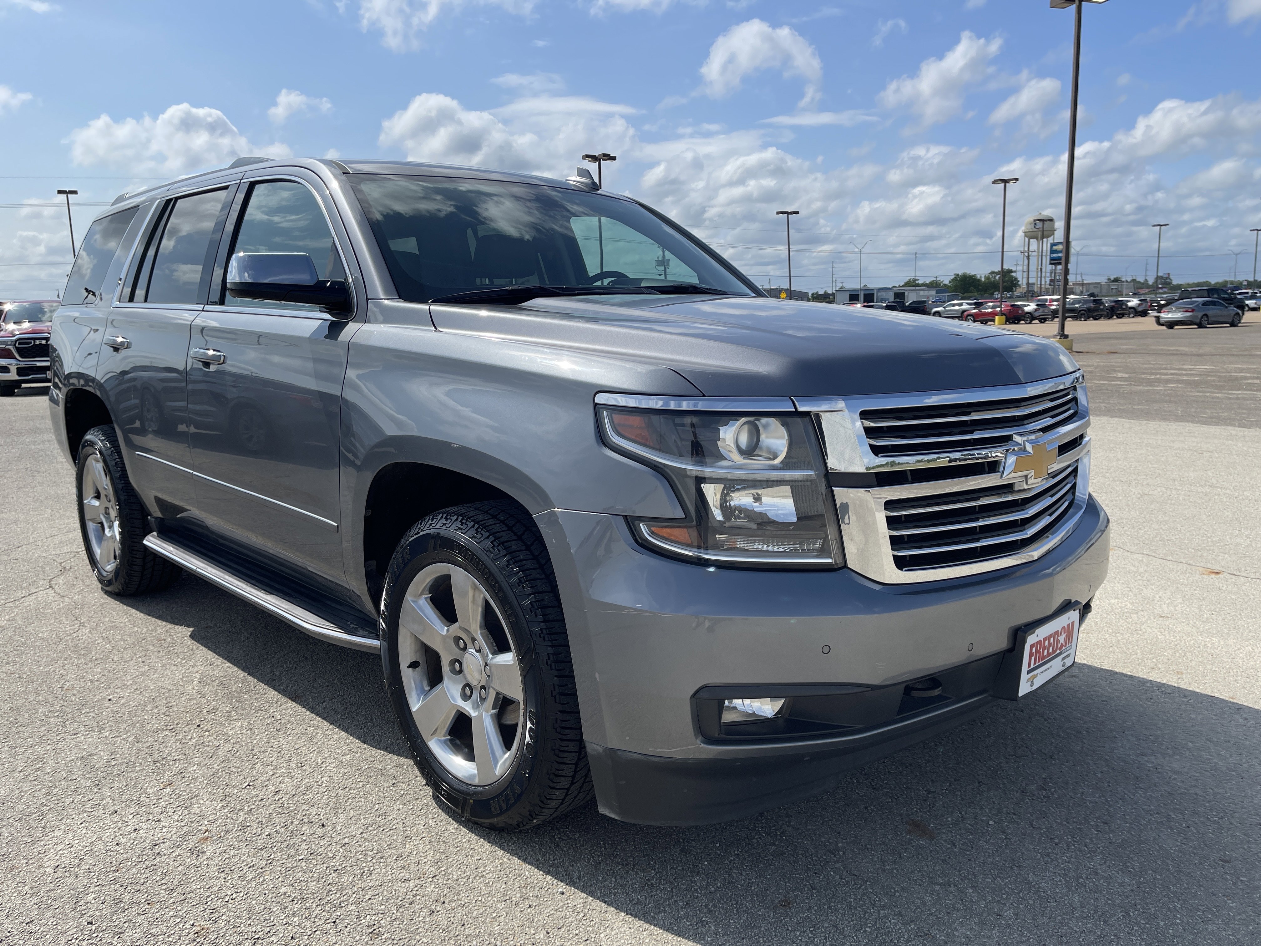 Used 2020 Chevrolet Tahoe Premier image 2