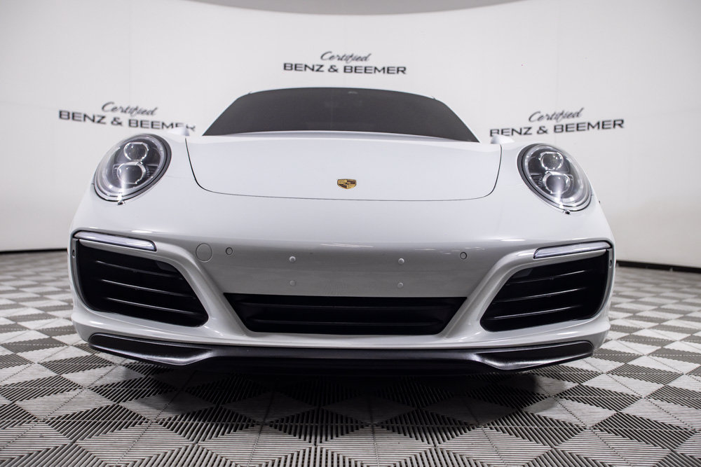 Used 2018 Porsche 911 Carrera 4S AWD/4WD image 3