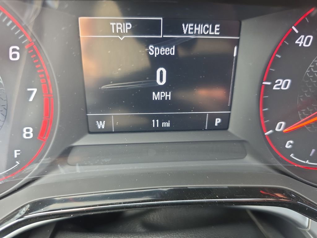 New 2026 Chevrolet Trax RS w/ Sunroof Package image 18