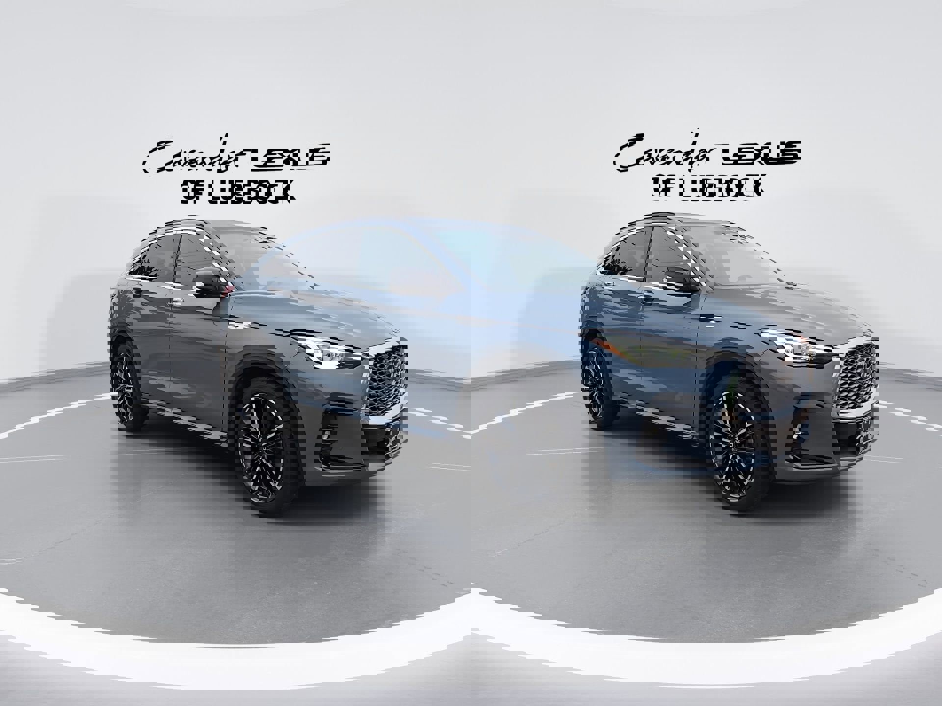 Used 2023 INFINITI QX55 Essential AWD/4WD image 2