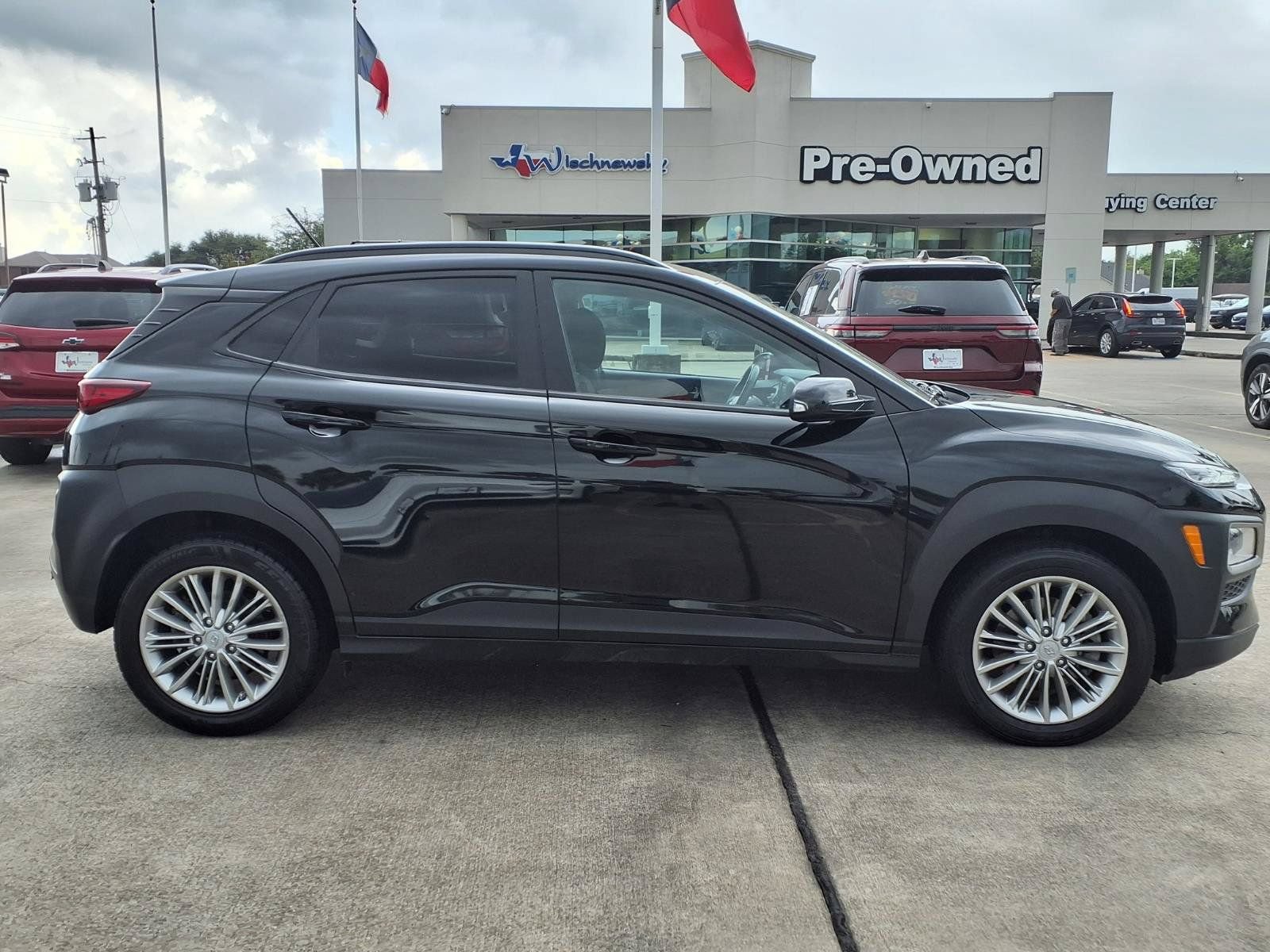 Used 2021 Hyundai Kona SEL w/ Cargo Package AWD/4WD image 4