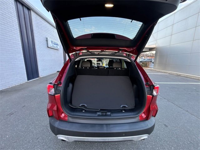 Used 2022 Ford Escape Titanium w/ Titanium Premium Package image 21