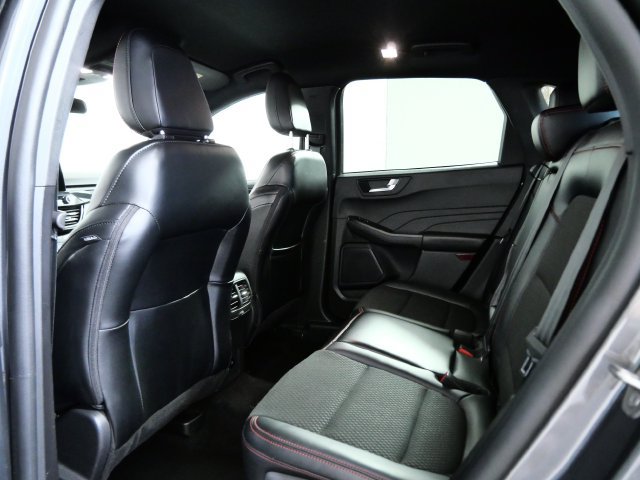 Certified 2025 Ford Escape ST-Line AWD/4WD image 13