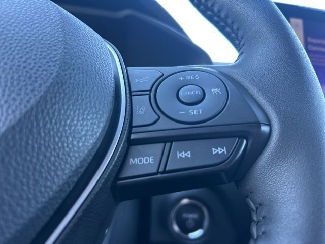 Used 2023 Toyota RAV4 SE w/ Convenience Package AWD/4WD image 24