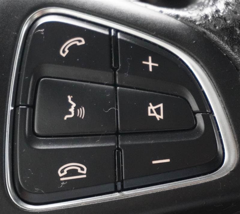 Used 2018 Mercedes-Benz CLA 250 image 23