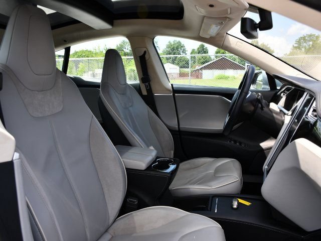 Used 2014 Tesla Model S RWD image 29
