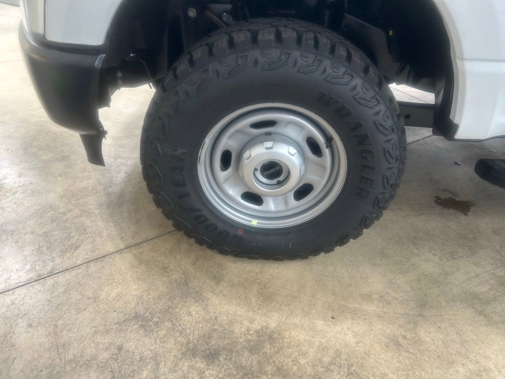 New 2026 Ford F250 XL image 28