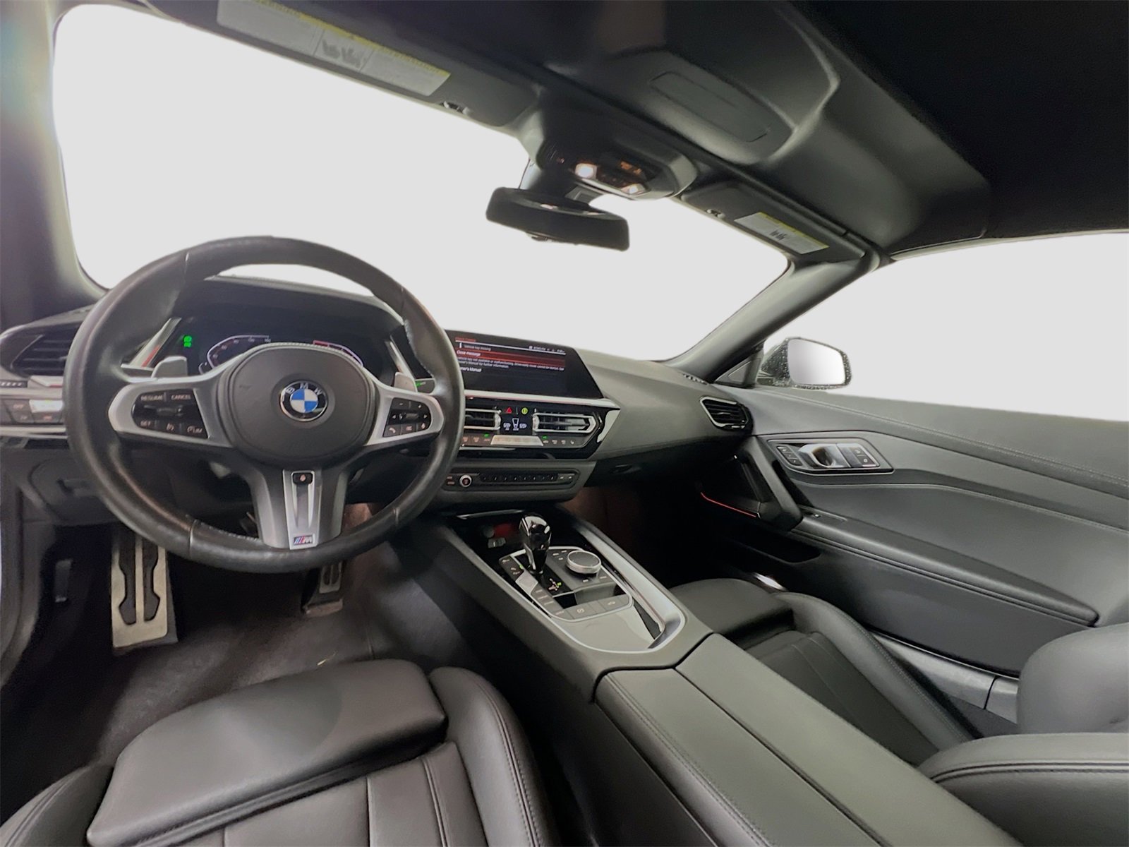 Used 2025 BMW Z4 sDrive30i image 9