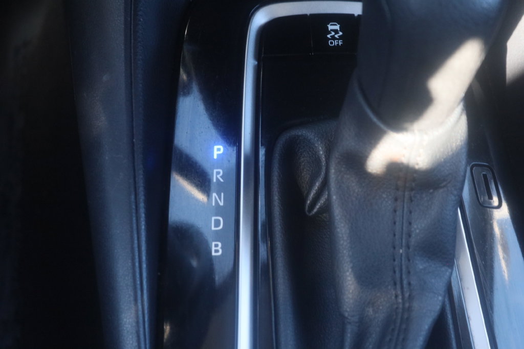 Used 2024 Toyota Corolla LE FWD image 21
