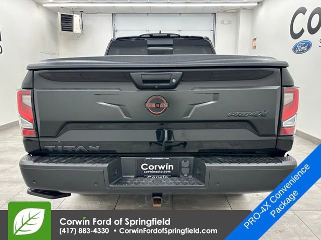 Used 2023 Nissan Titan PRO-4X w/ Pro-4x Convenience Package image 4