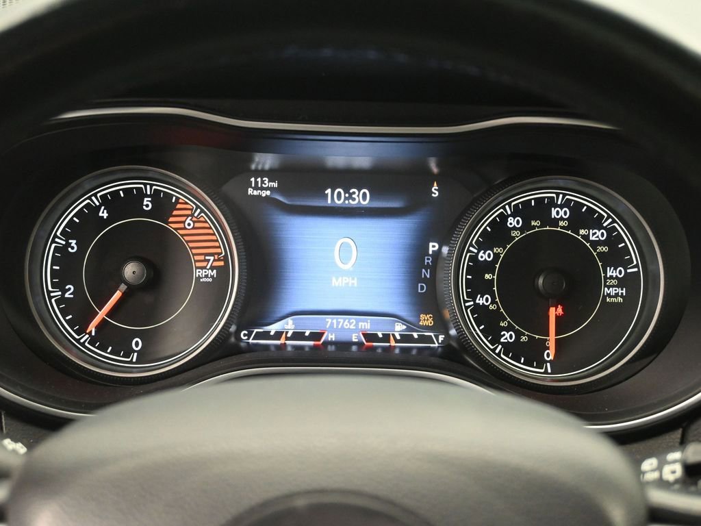 Used 2020 Jeep Cherokee Limited image 12