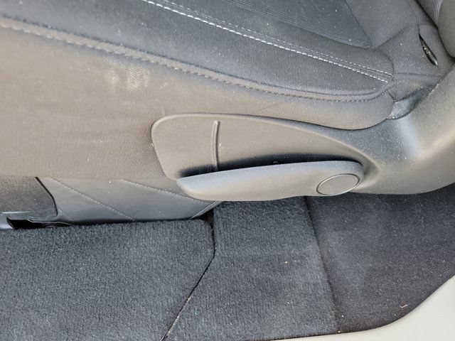 Used 2023 Chrysler Voyager LX FWD image 15