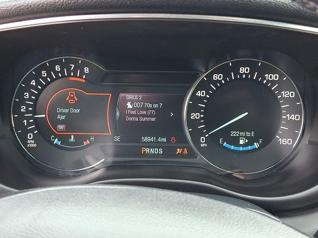 Used 2018 Lincoln MKC Select w/ Select Plus Package AWD/4WD image 26