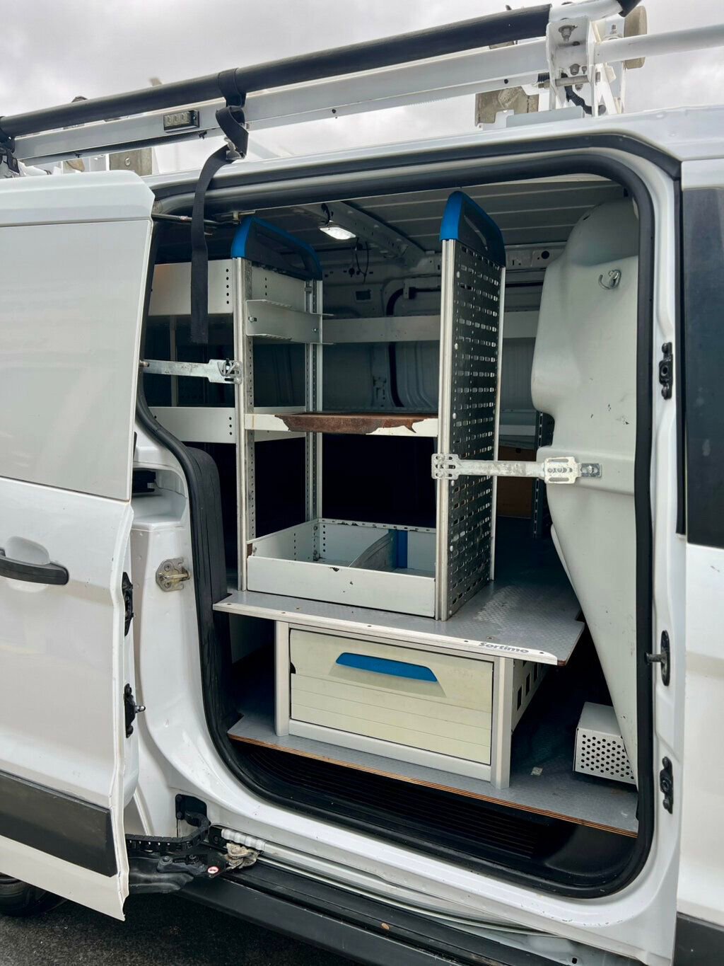 Used 2016 Ford Transit Connect XL FWD image 9