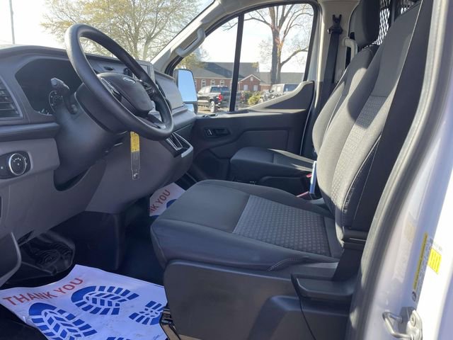 Certified 2024 Ford Transit 250 Low Roof w/ Exterior Upgrade Package image 15