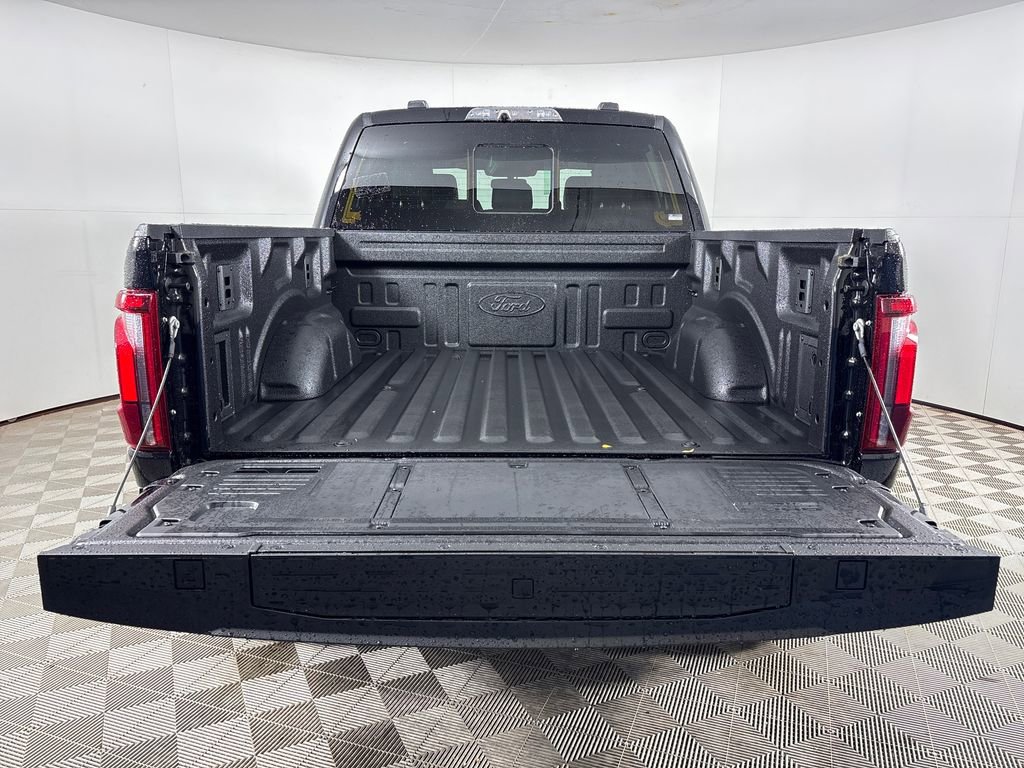 New 2026 Ford F150 Raptor w/ Equipment Group 803A Raptor R AWD/4WD image 28