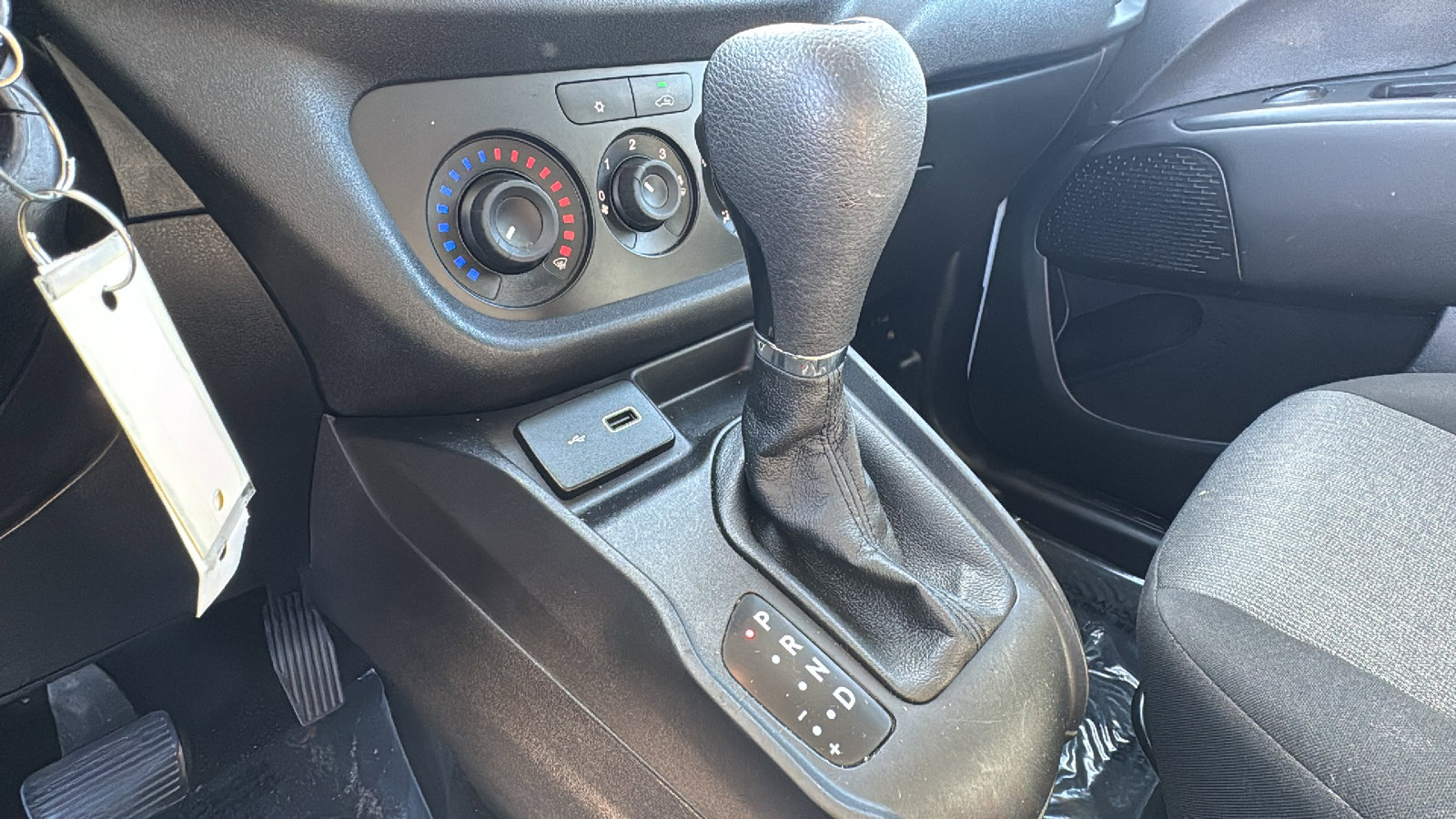 Used 2021 RAM ProMaster City Tradesman SLT w/ Window Group 05 FWD image 19
