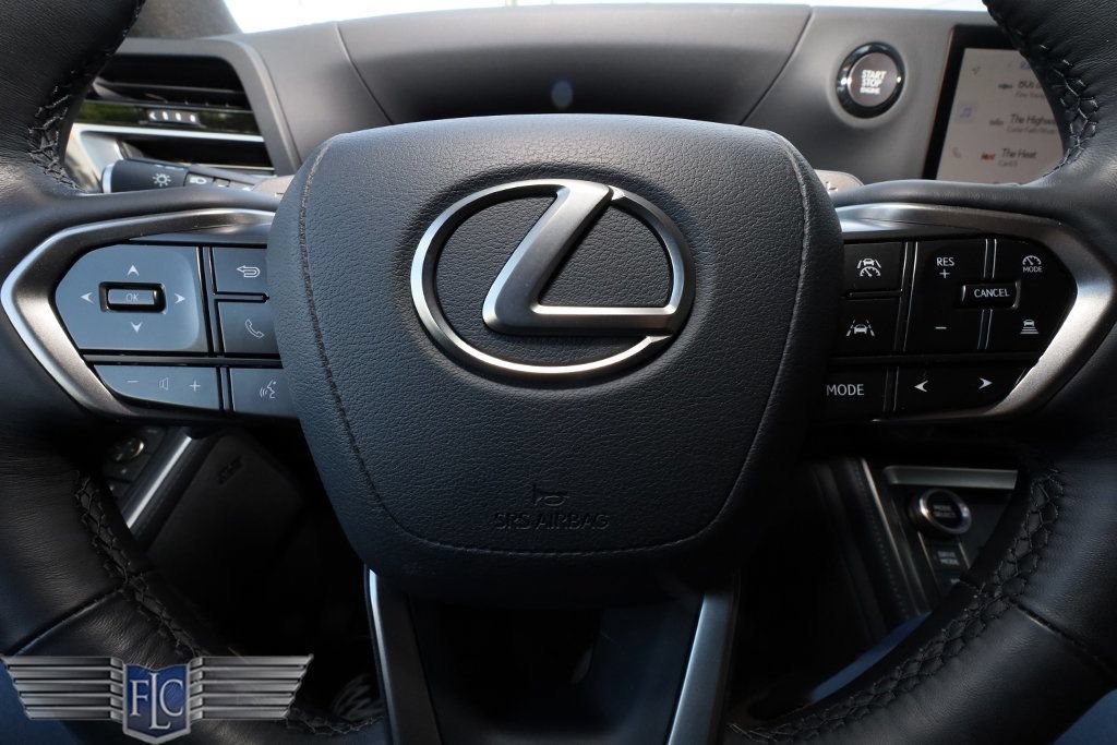 Used 2024 Lexus GX 550 AWD/4WD image 33