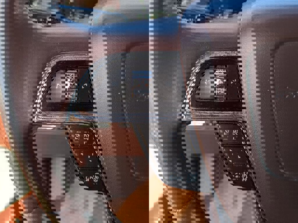 Used 2021 Lincoln Navigator Black Label image 25