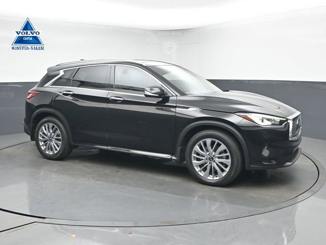 Used 2023 INFINITI QX50 Luxe image 1