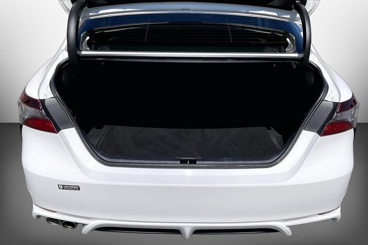 Used 2024 Toyota Camry SE w/ Audio Upgrade Package FWD image 25