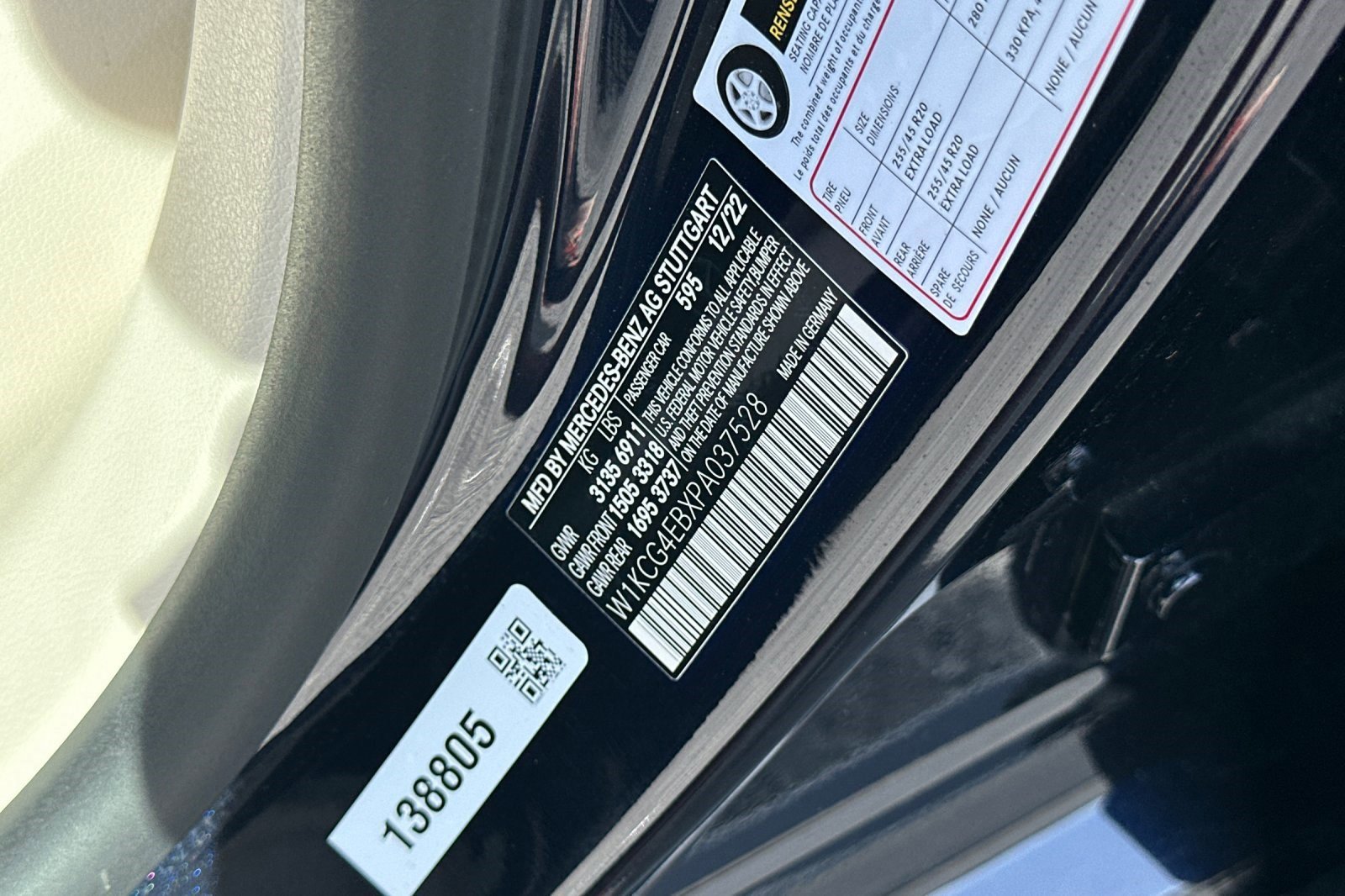 Used 2023 Mercedes-Benz EQS 580 4MATIC Sedan image 36