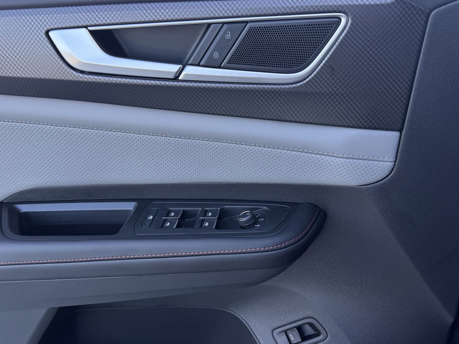 New 2026 Volkswagen Atlas Peak Edition image 22