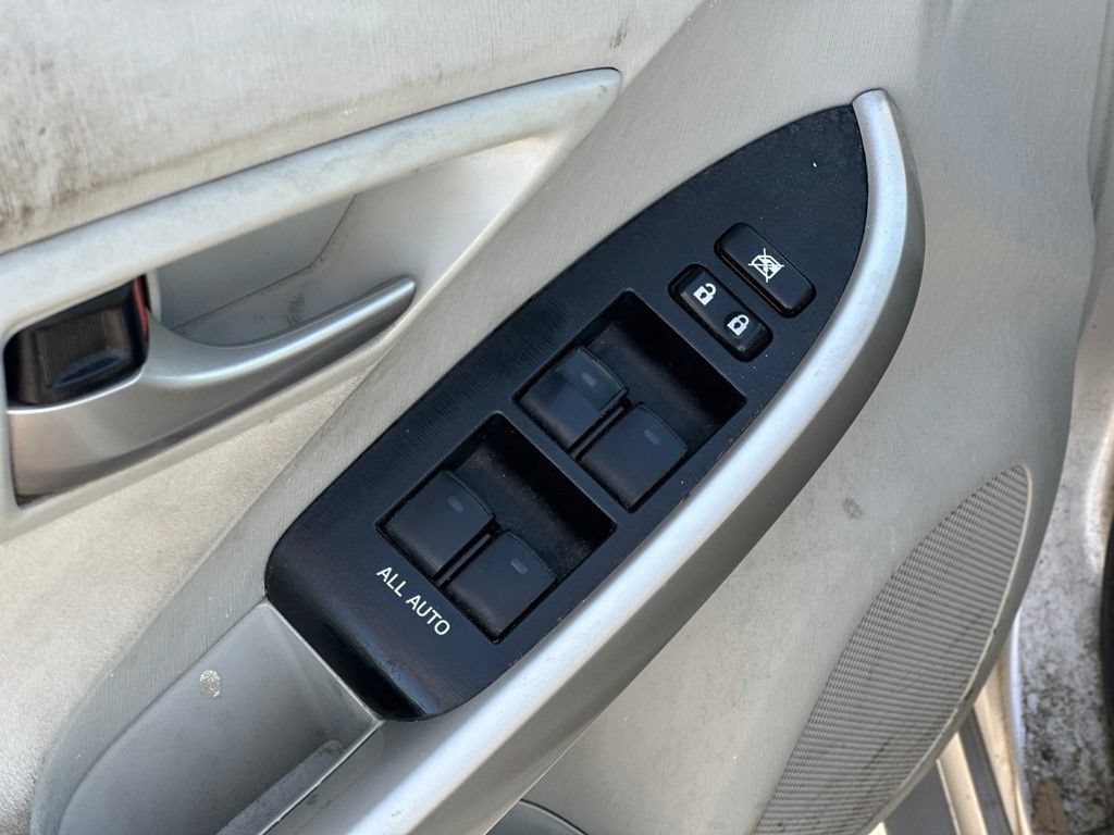 Used 2015 Toyota Prius Three FWD image 15