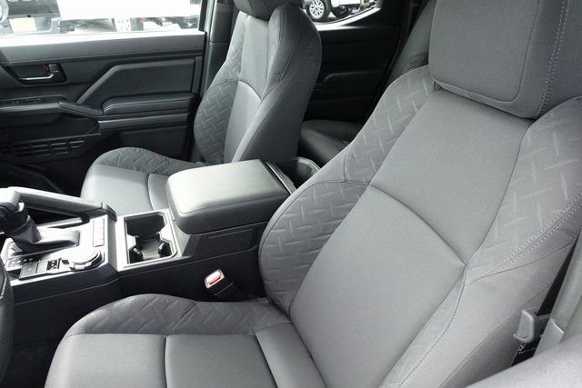 New 2025 Toyota Tacoma SR5 image 17