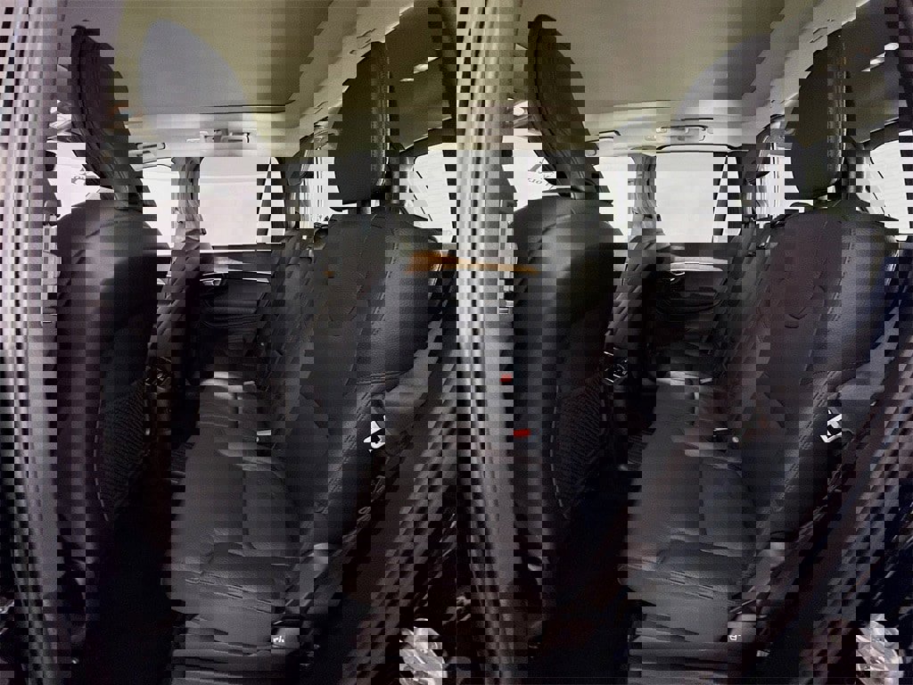 Certified 2024 Volvo XC90 T8 Plus image 26