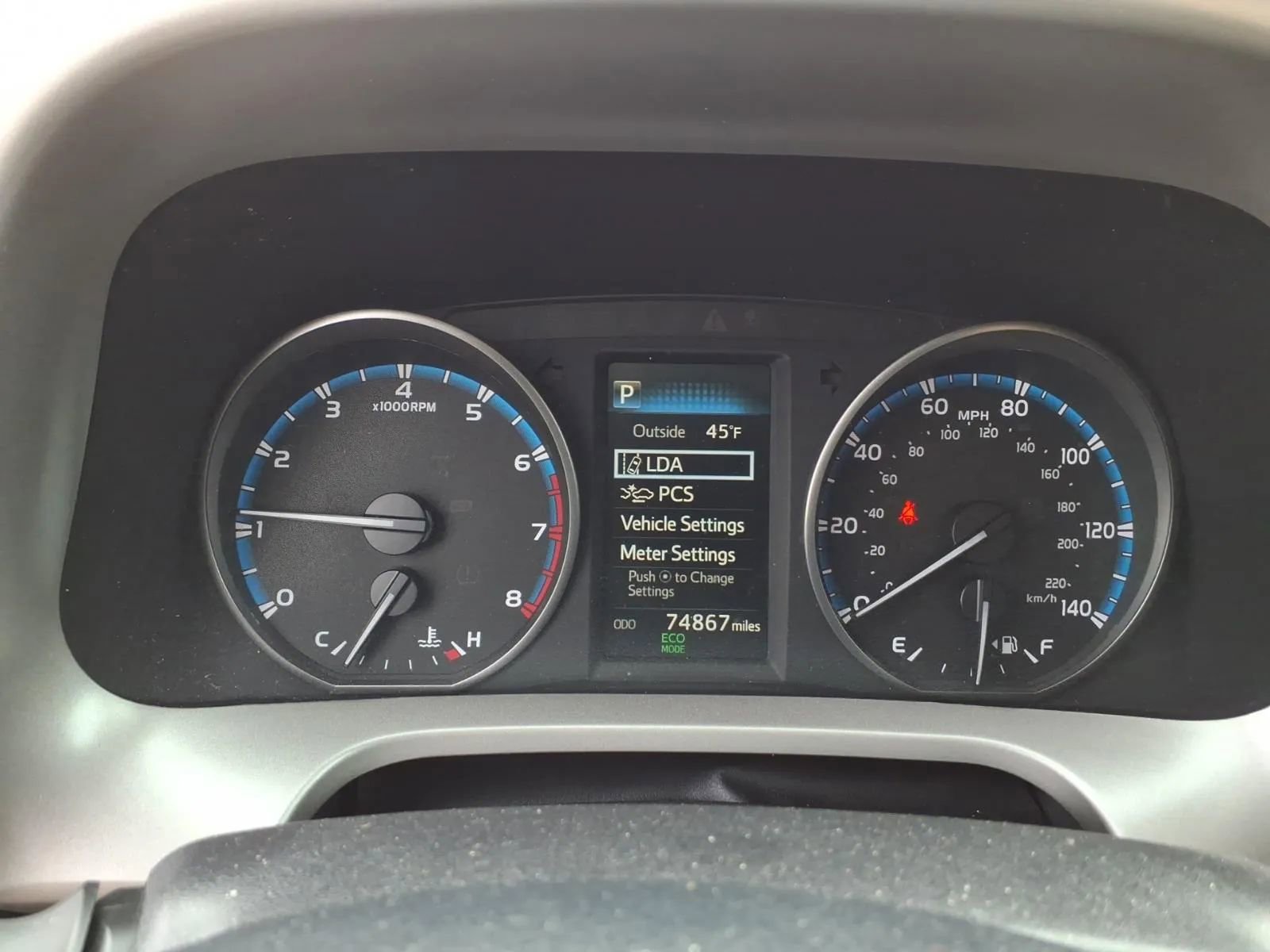 Used 2018 Toyota RAV4 XLE w/ All Weather Liner Package image 31