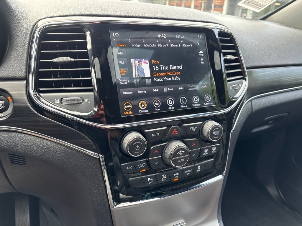 Used 2019 Jeep Grand Cherokee Limited w/ Trailer Tow Group IV AWD/4WD image 29