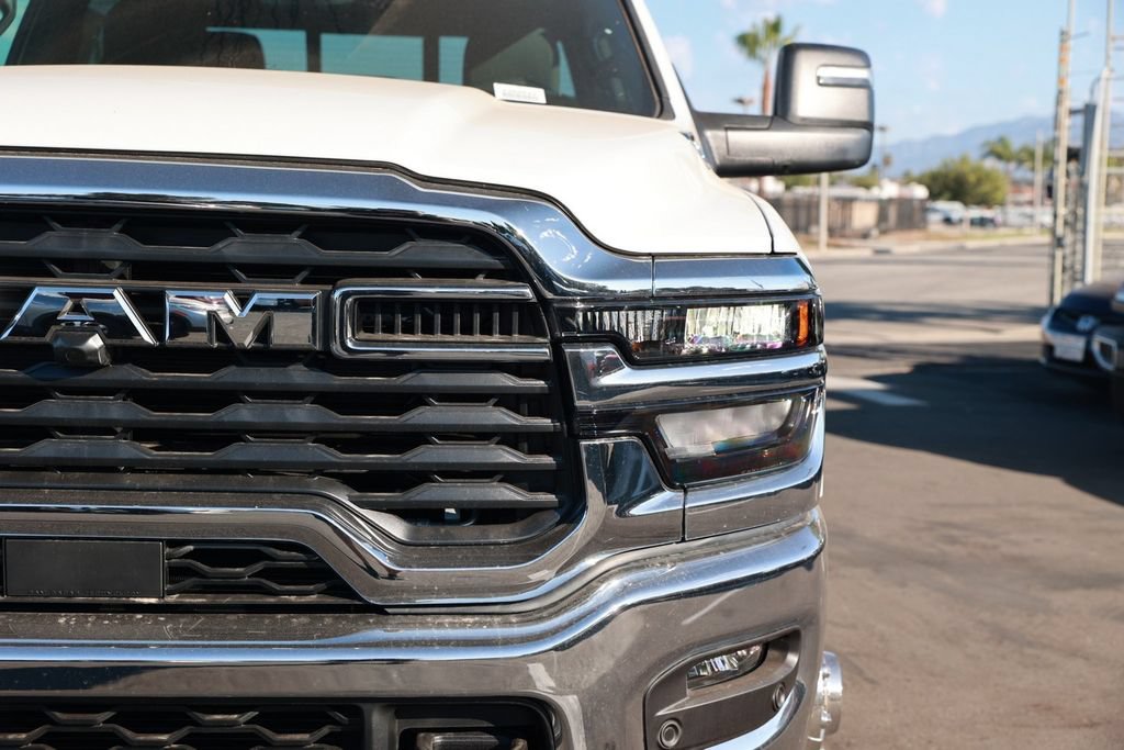 New 2026 RAM 3500 Tradesman AWD/4WD image 5