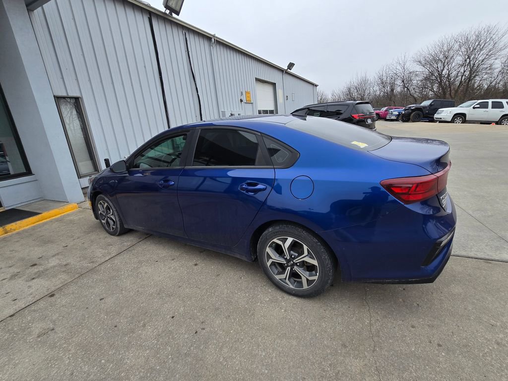 Used 2021 Kia Forte LXS image 4