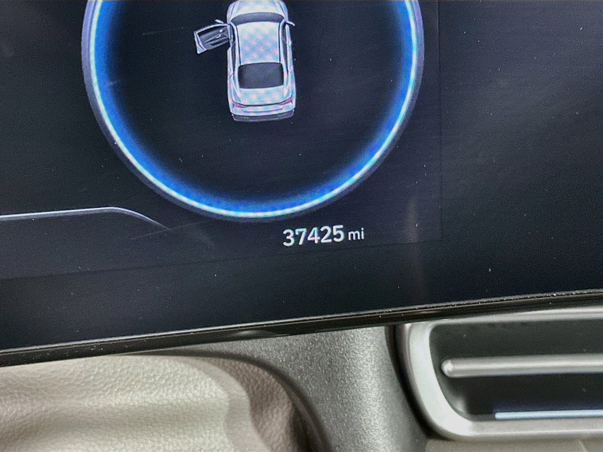 Used 2025 Hyundai Elantra SEL FWD image 19