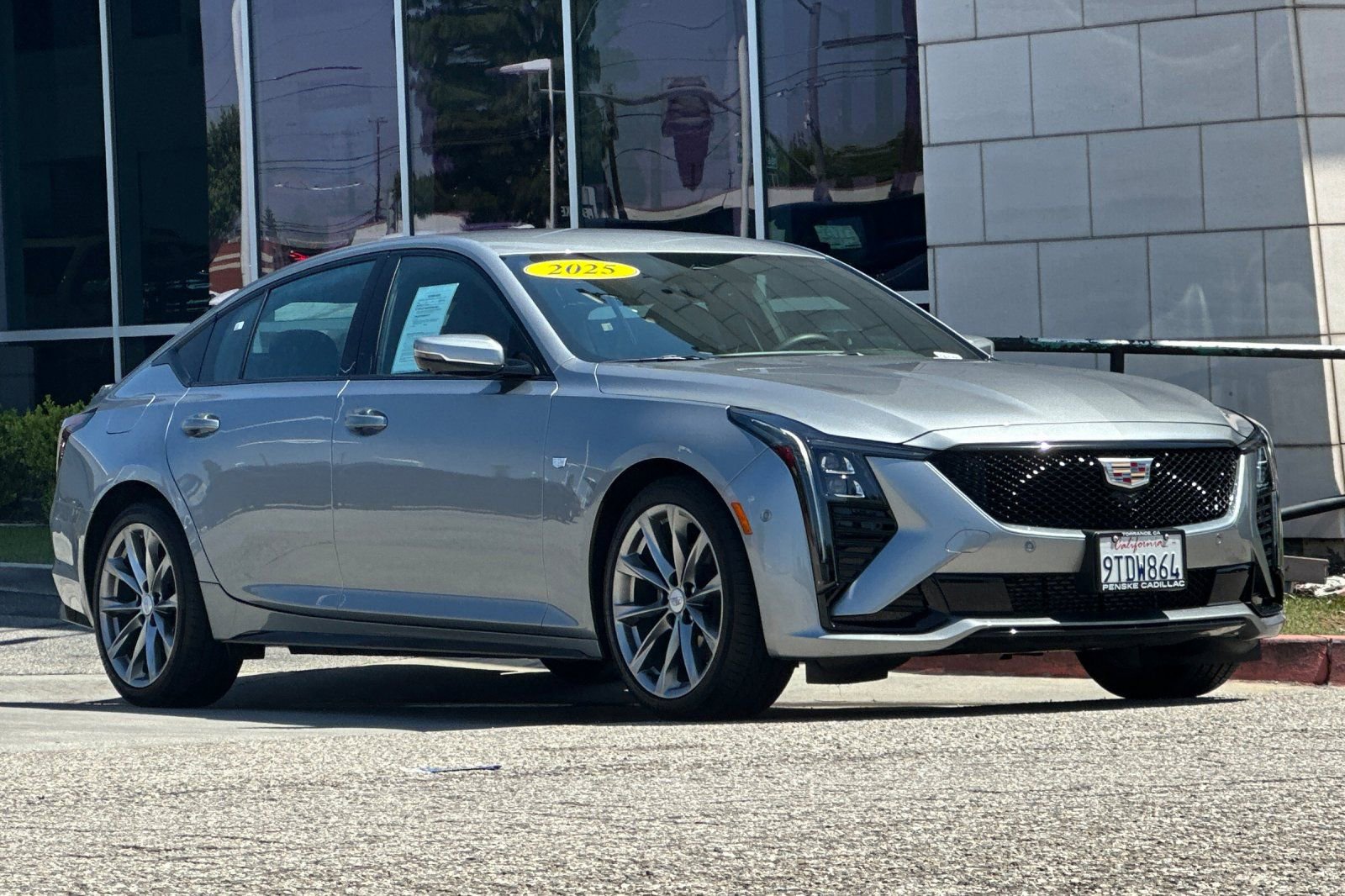 Certified 2025 Cadillac CT5 Sport RWD image 2