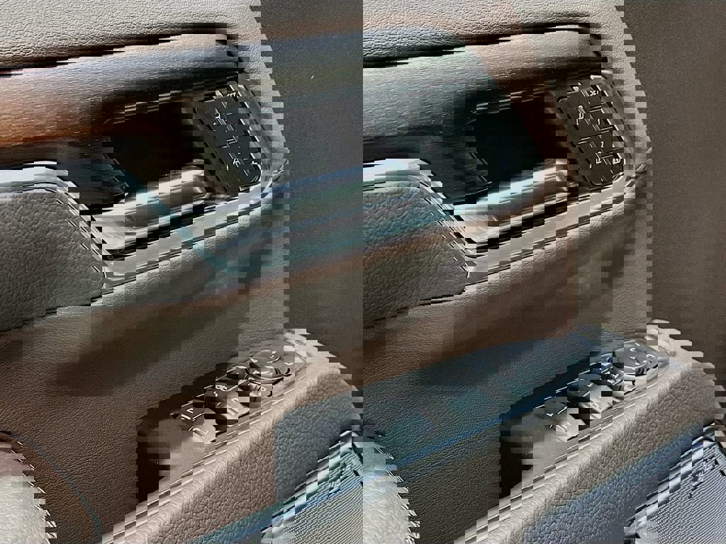 New 2026 GMC Sierra 2500 Denali w/ Denali Reserve Package image 18